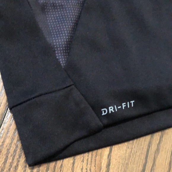 Nike hoodie - Picture 2 of 5